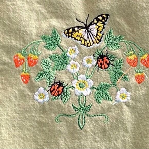 Upcycled Set of 3 Sage Cotton Floral Embroidered Napkins with Cream Trim - Picture 11 of 11